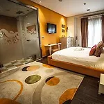 Almirantes Boutique 4*