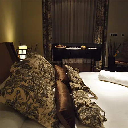 Almirantes Boutique 4*