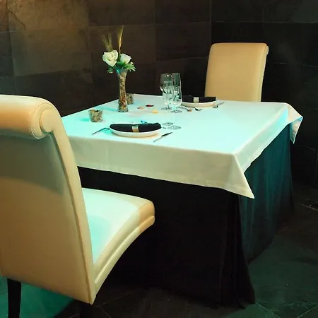 Hotel Almirantes Boutique