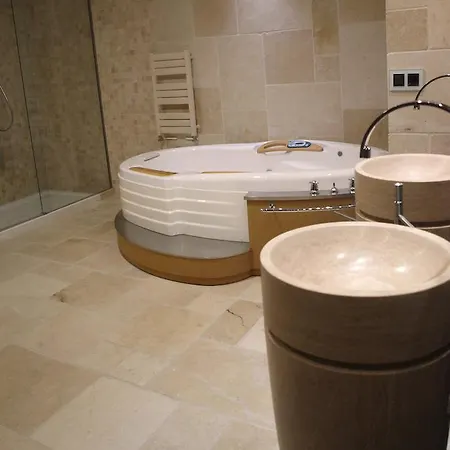 Hotel Almirantes Boutique