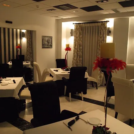 Hotel Almirantes Boutique