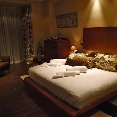 Hotel Almirantes Boutique 4*