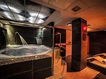 Almirantes Boutique 4*
